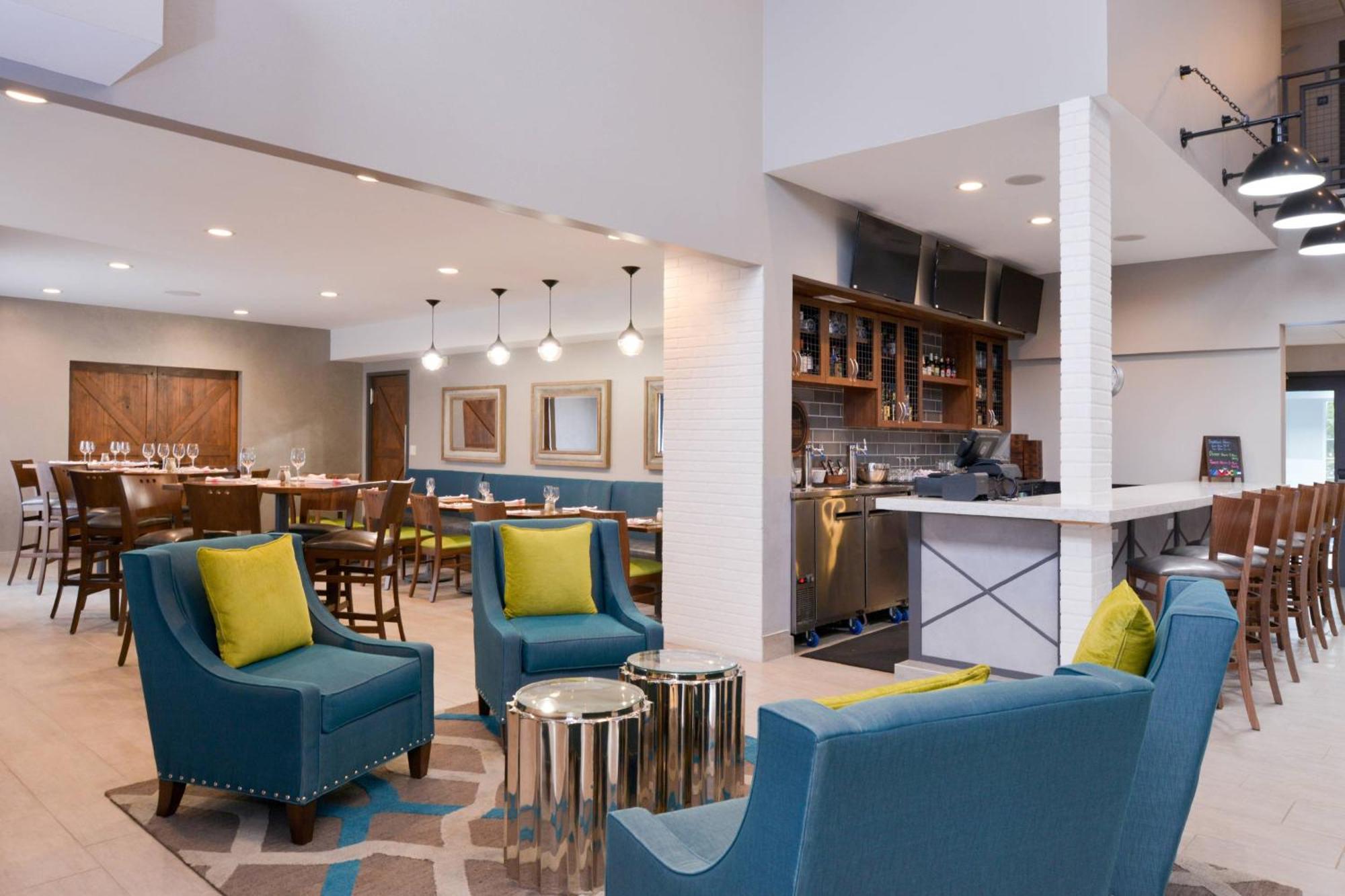 Four Points By Sheraton Mount Prospect O'Hare Bagian luar foto